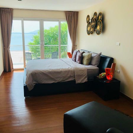 D-Lux 4 Bed Beachfront Apartment With Sea View Panwa Beach Esterno foto