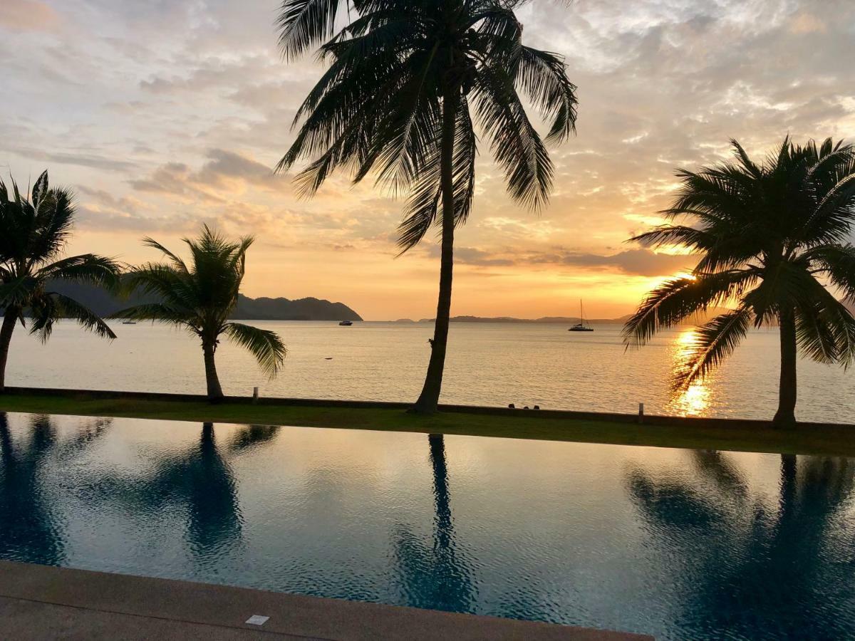 D-Lux 4 Bed Beachfront Apartment With Sea View Panwa Beach Esterno foto